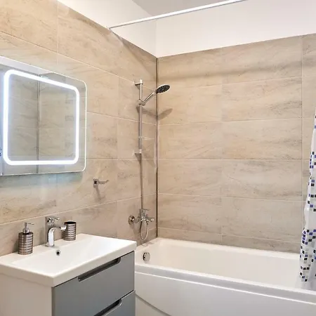 Appartement Red In N Pool *