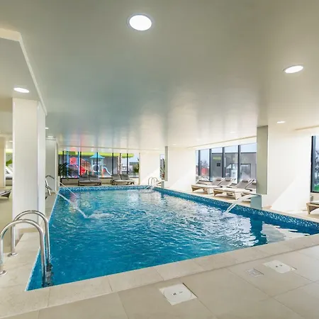 شقة Red In N Pool