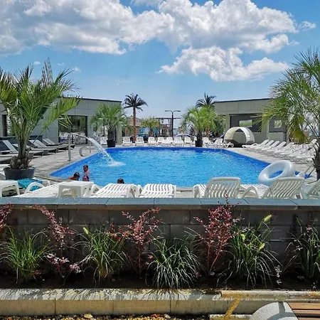 Appartement Red In N Pool *